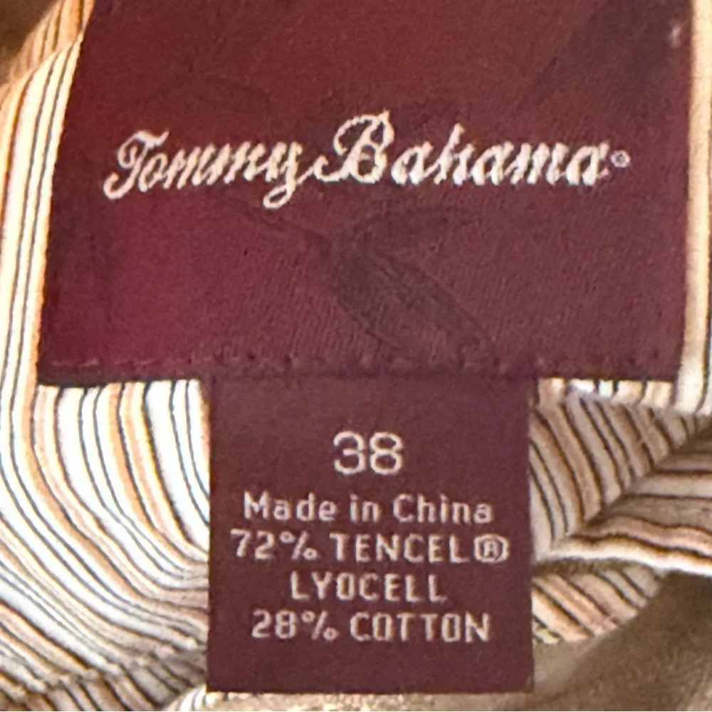 Tommy Bahama Pants Mens 38x33 Khaki Stretch Chino Flat Front Golf Marlin Logo